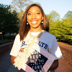 Meet your Posher, Amber